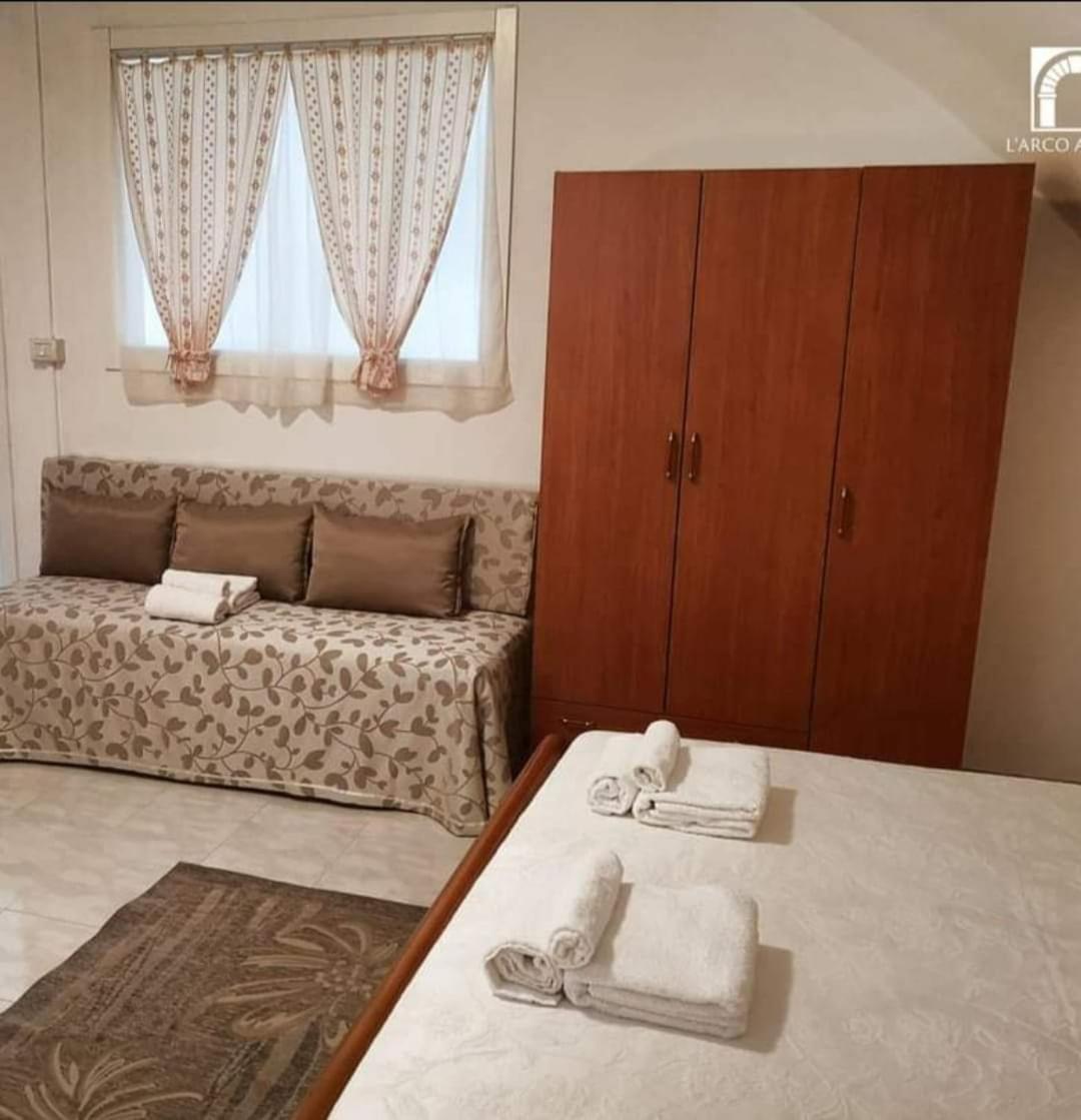 Arco Antico Hotel Grassano Bagian luar foto